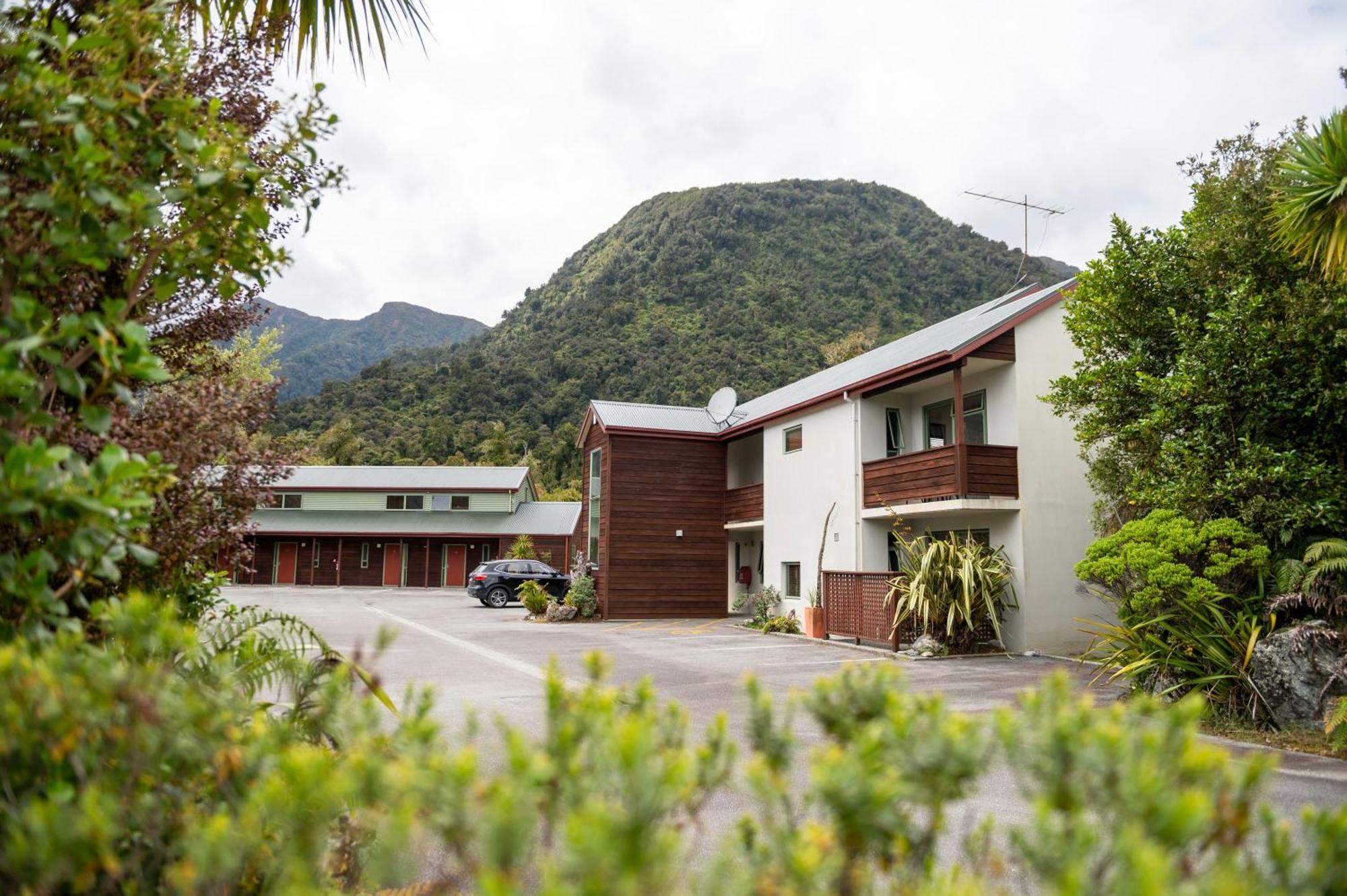 Motel Punga Grove Franz Josef Exterior foto
